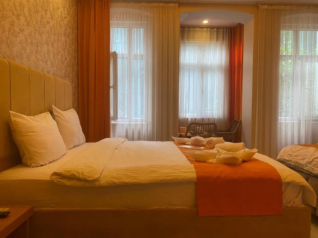 Image of AURA HOTEL