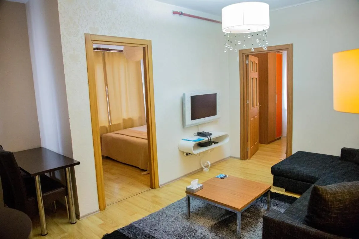 Image 2 of Airport Residence