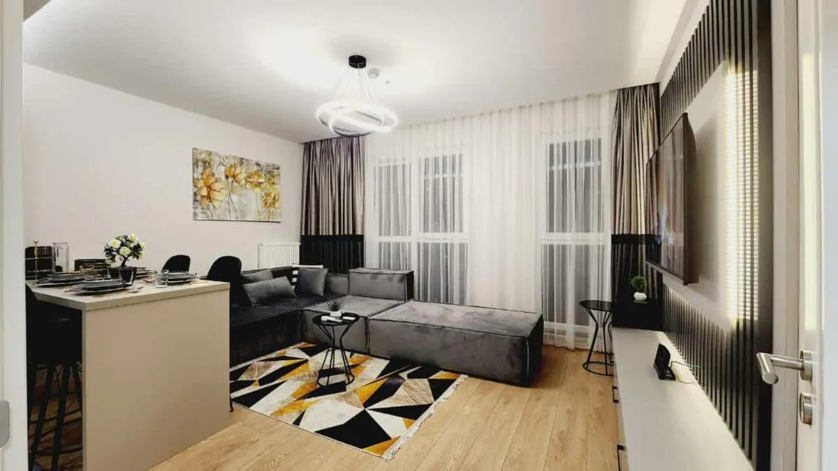 Image 2 of AlyaTeras