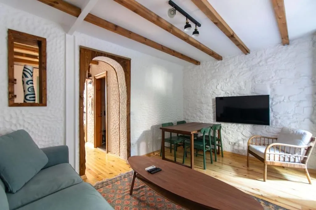 Image of Authentic 1BR w Private Patio in Hype Cihangir