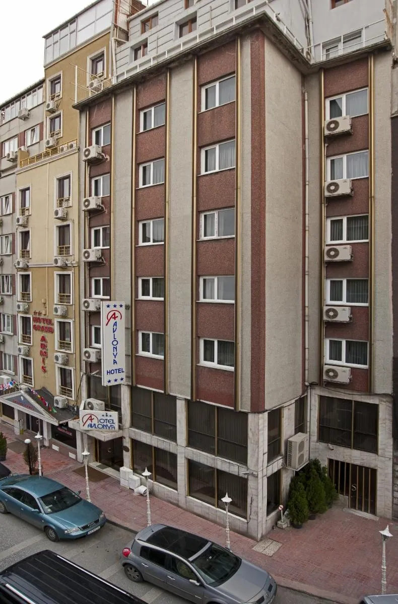 Image 3 of Avlonya Hotel