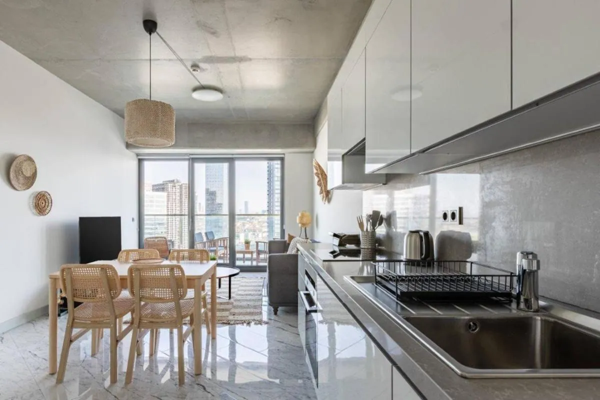 Image 4 of Beautiful Bright 2bed – Parkingpoolterrace! #341