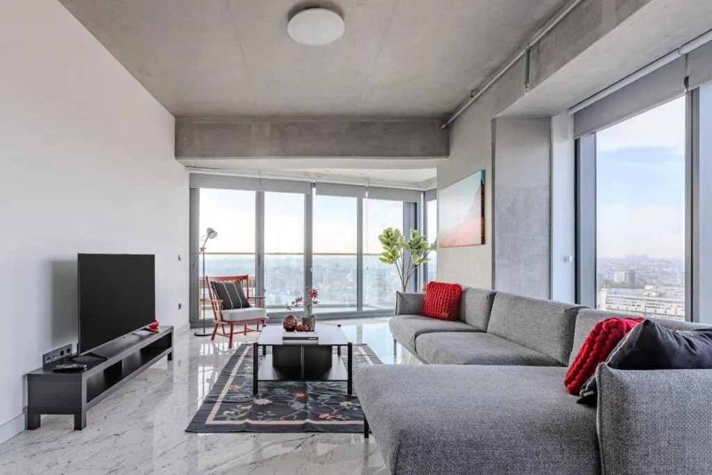 Image of Beautiful Elegant 1bd Private Terrace Gem! #333
