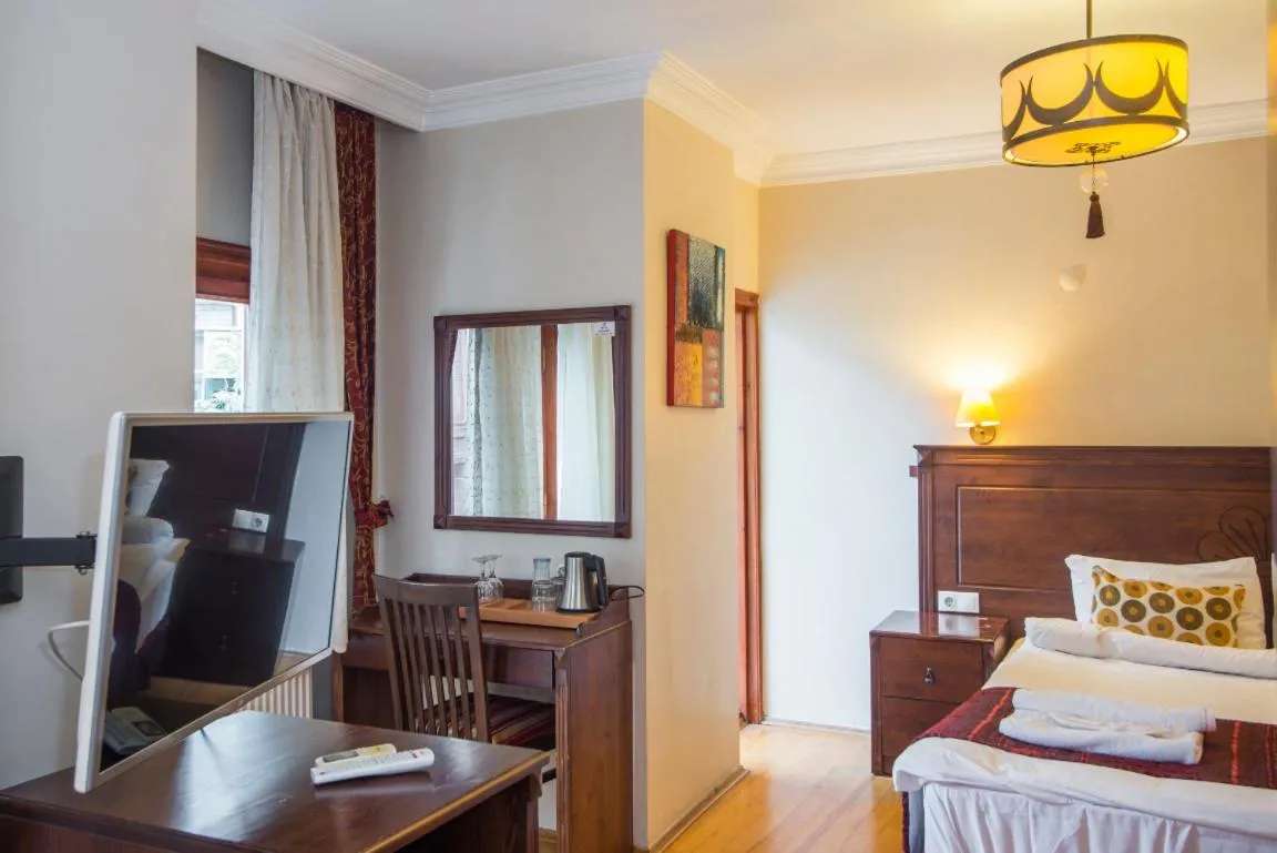 Image 3 of Berce Apartments
