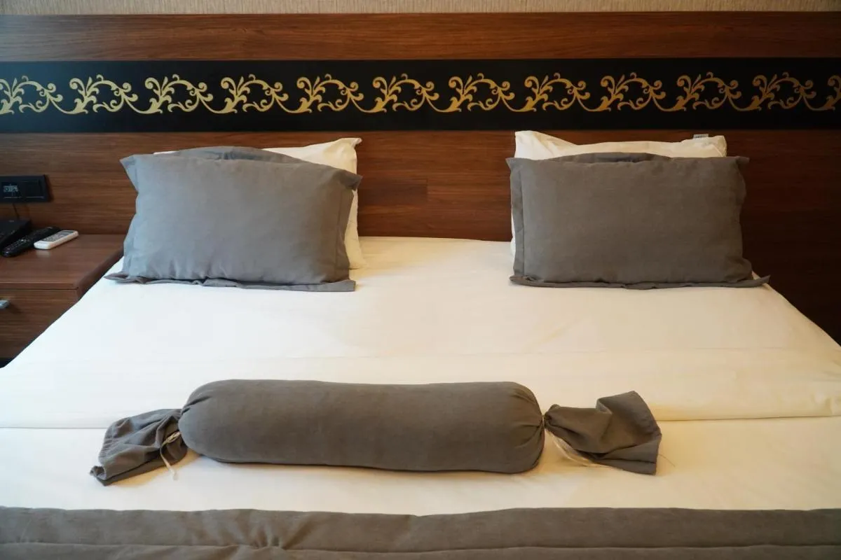 Image 6 of Bern Hotel