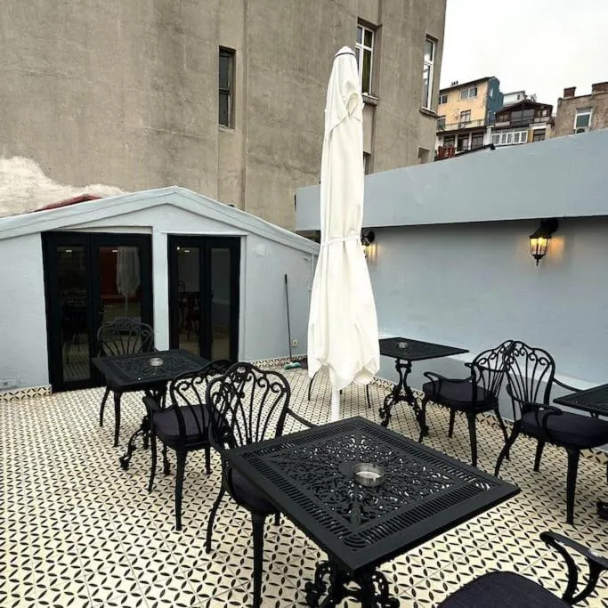 Image 6 of Beyoğlu’nda dubleks tarihi daire
