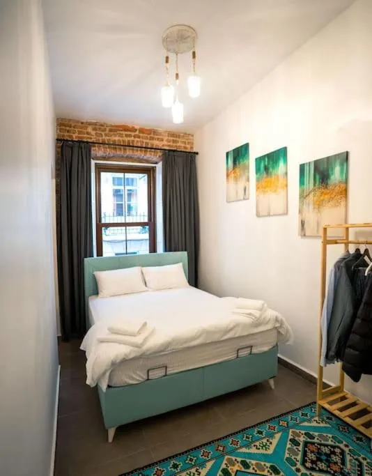 Image 3 of Big historical flat in Istanbul Galata