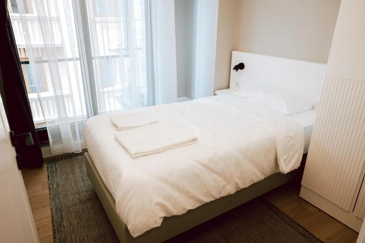 Image 1 of Bolahenk Suites