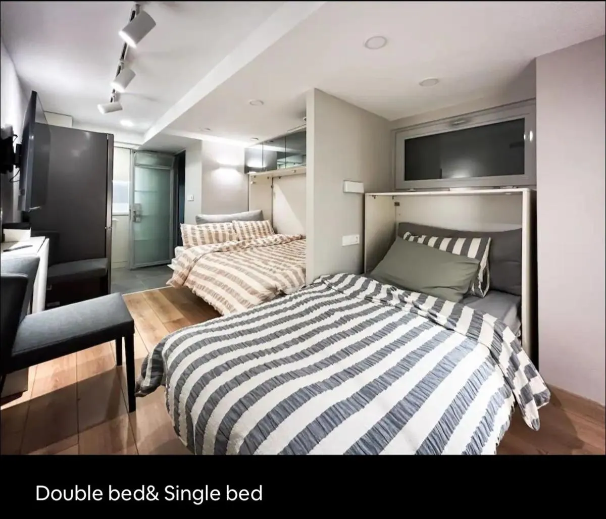 Image 2 of Bosphorus Designer Suite Seperate Guest room