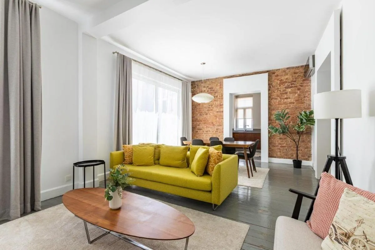Image 6 of Bright Central Cool 2bed 2 Bath Airy Home #353