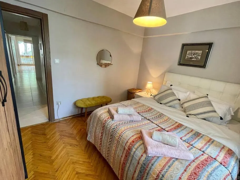 Image 4 of Bright Cozy Stacked Home Ideally Located n Kadikoy
