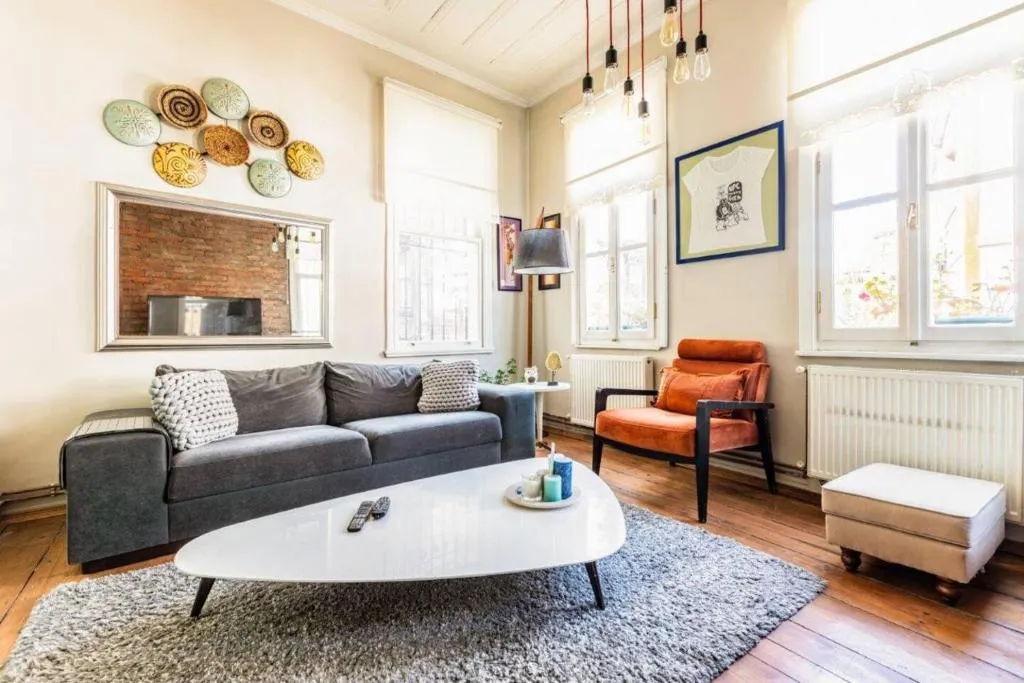 Image of Charming Bright Rustic 2bd2bath Balat Pad! #349