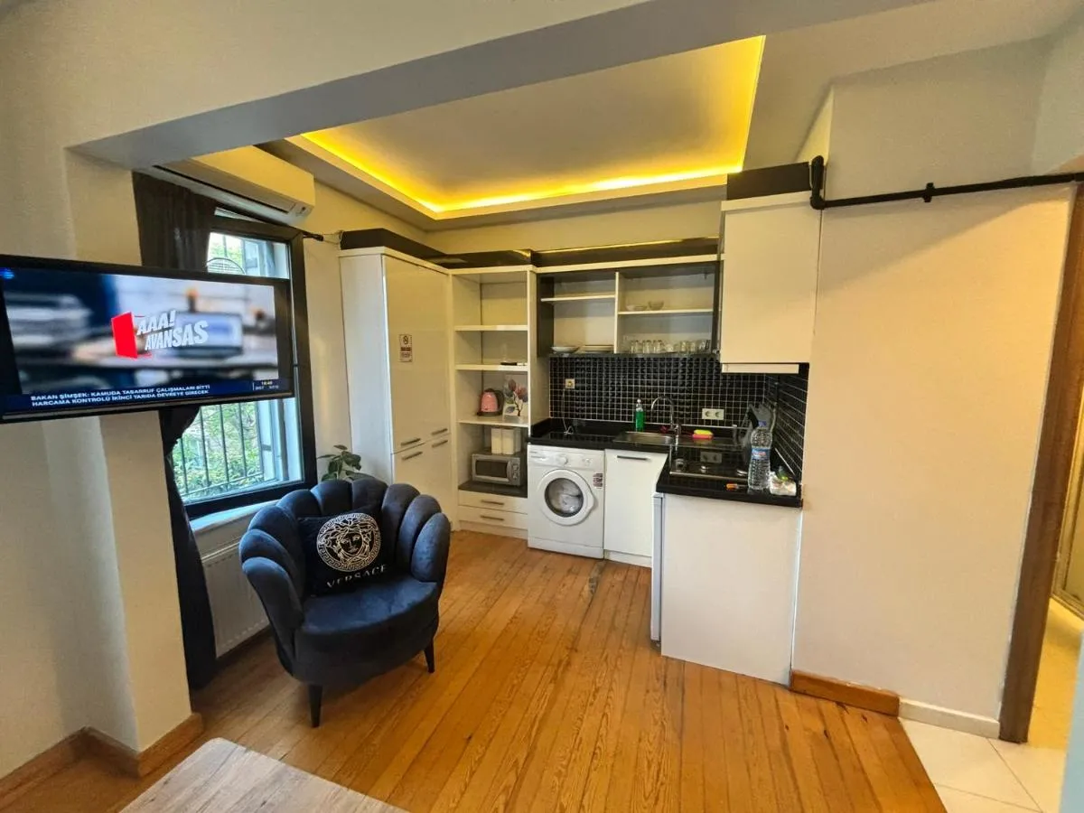 Image 1 of Charming Compact Apartment near Taksim Beyoğlu no2