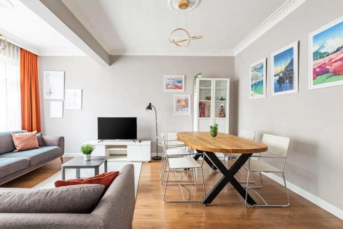 Image 1 of Charming Modern 1bd Airy Kadikoy Gem! #308