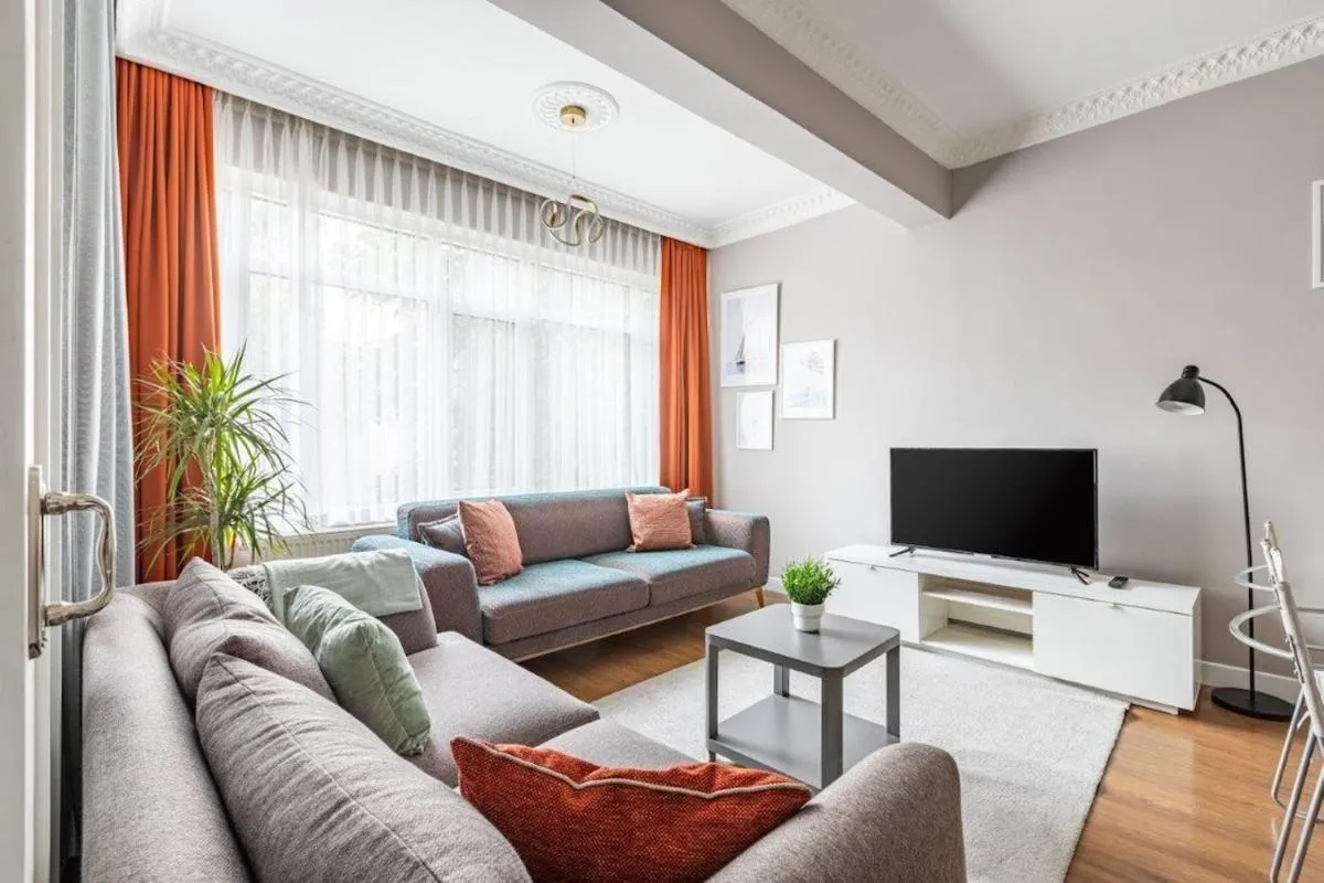 Image 2 of Charming Modern 1bd Airy Kadikoy Gem! #308