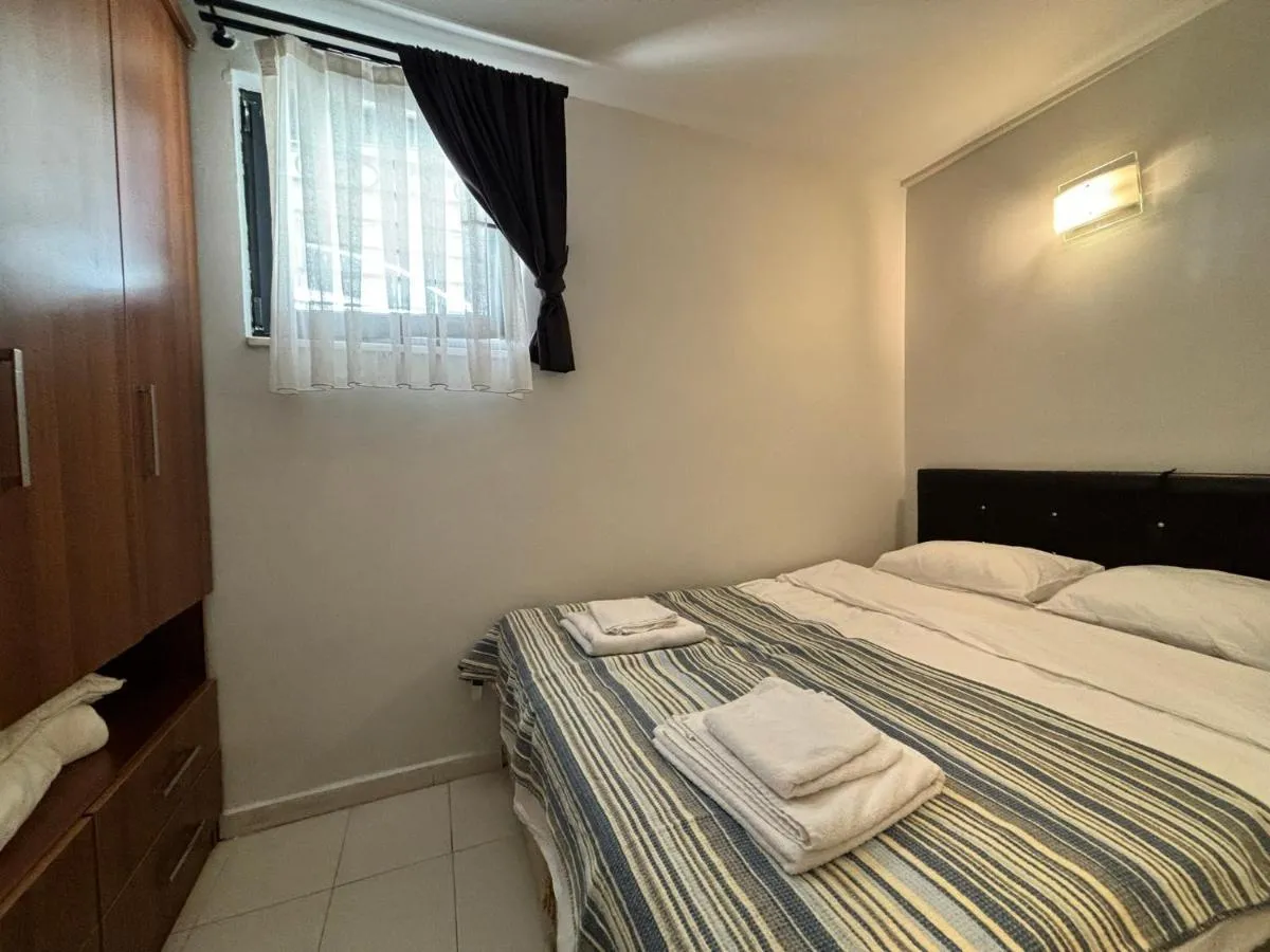 Image 6 of Charming Semi-Basement Apartment Steps from Taksim Square No 1