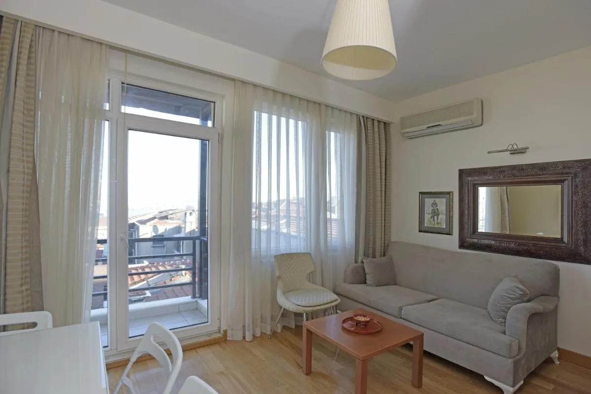 Image 2 of Cheya Taksim BNB Gumussuyu Istanbul City Center Comfort Residence