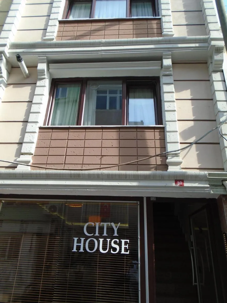 Image 3 of City House