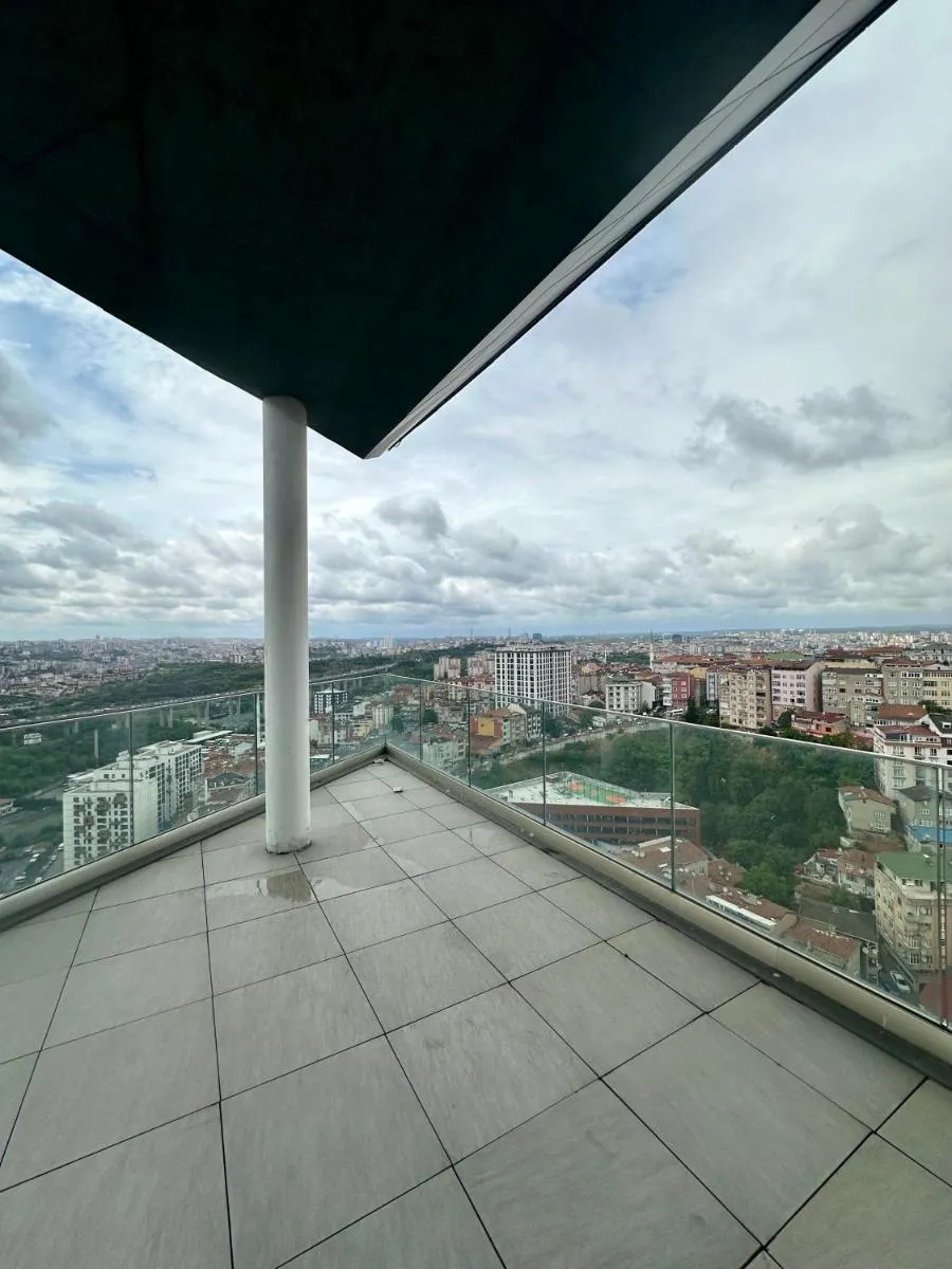 Image 3 of City center Luxurious residence