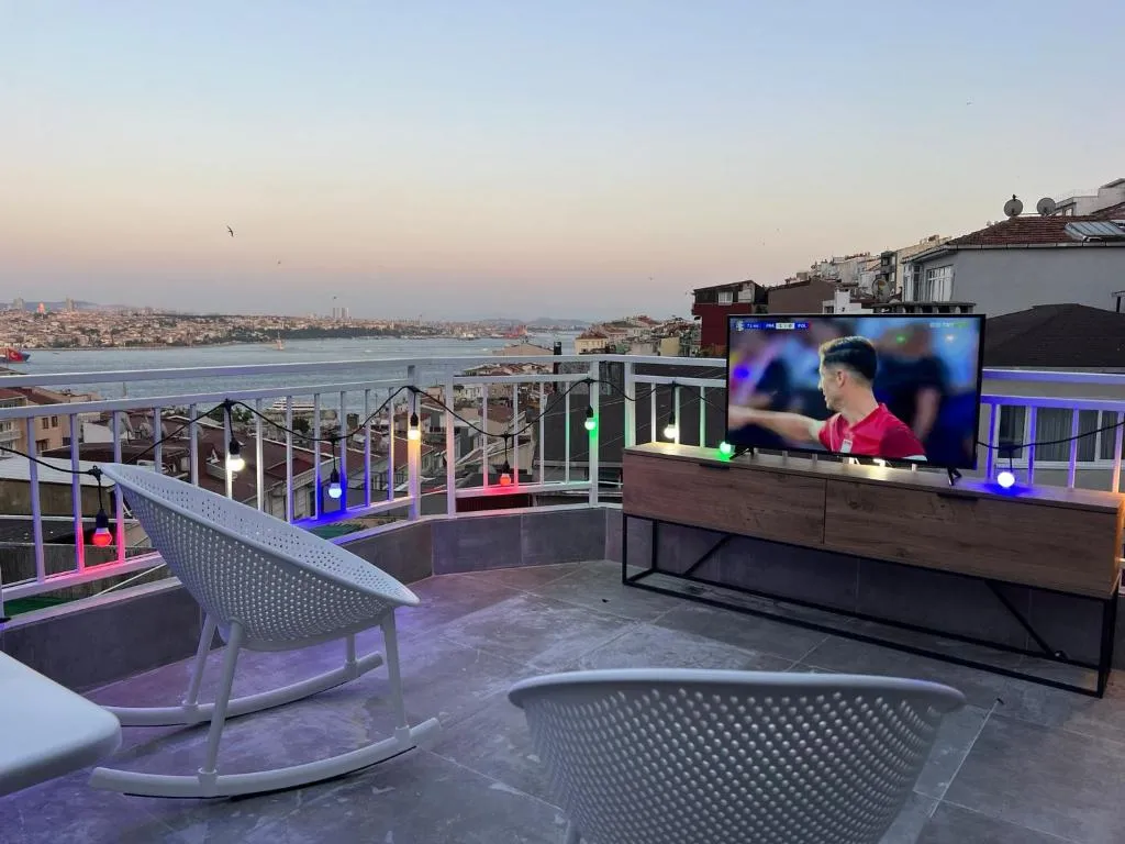 Image of ComeLiveGO Cihangir