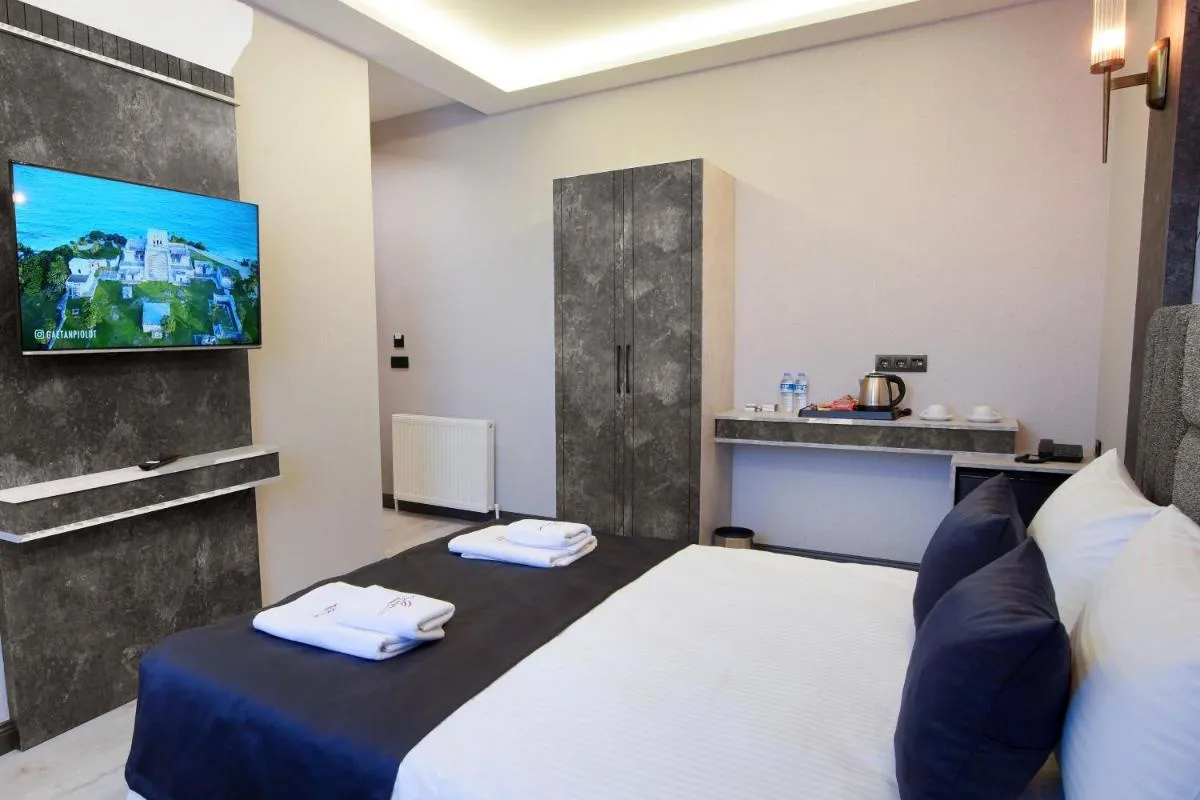 Image 2 of Comfort Point Two Hotel