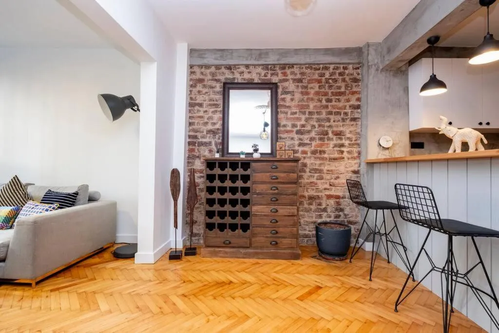 Image 4 of Cosy Apartment with Garden Balcony