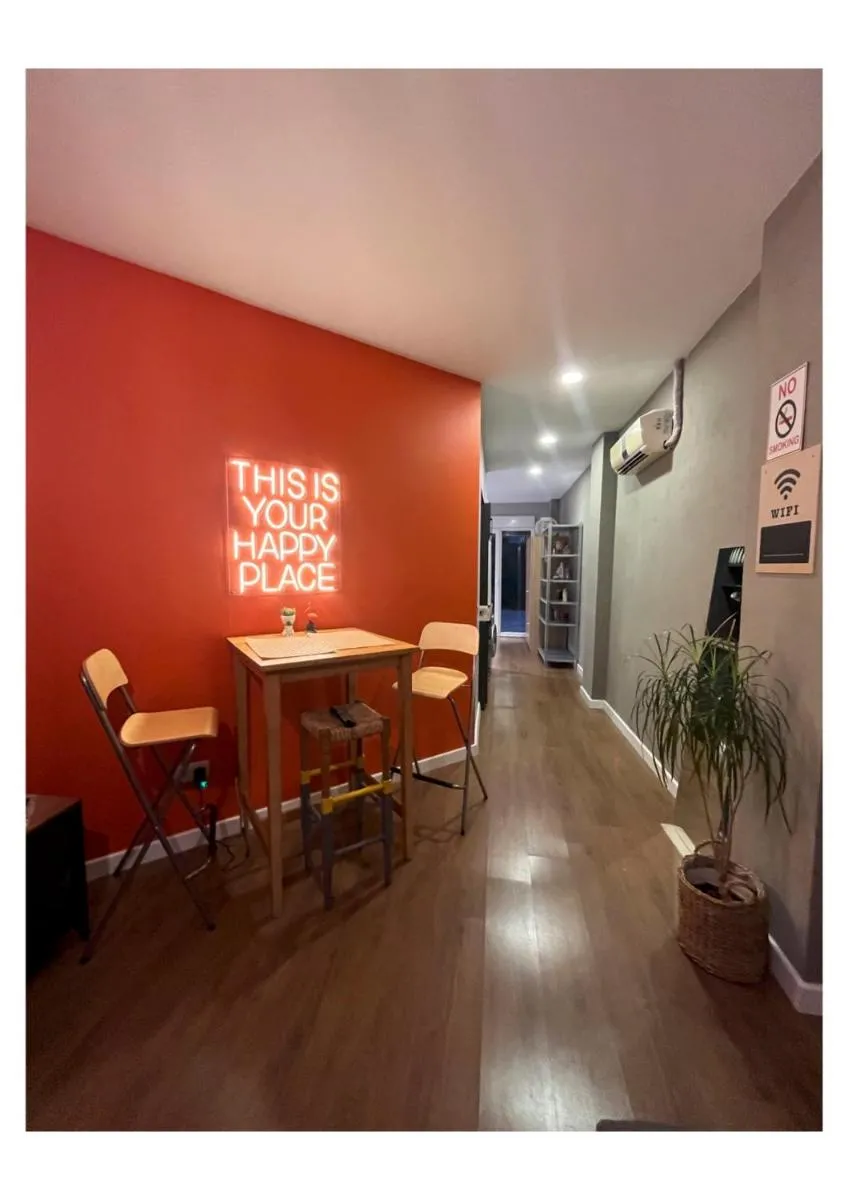 Image 3 of Cosy flat with a garden in central Kadikoy