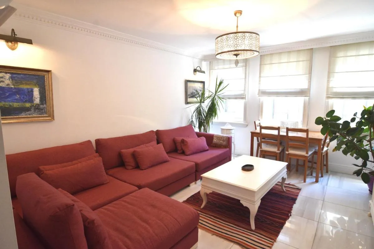 Image 2 of Cozy 1-bdr Apartment In Cihangir Neighborhood