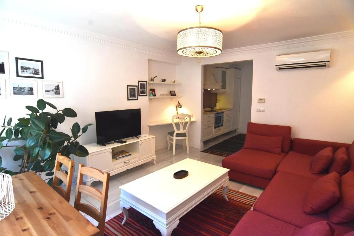 Image 1 of Cozy 1-bdr Apartment In Cihangir Neighborhood