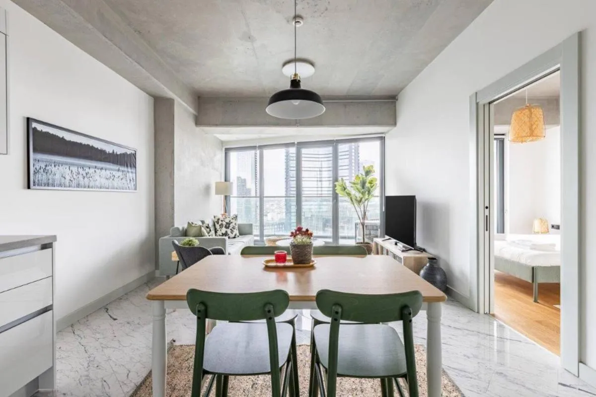 Image 1 of Elegant 1bd Terrace Gem Poolparking! #344