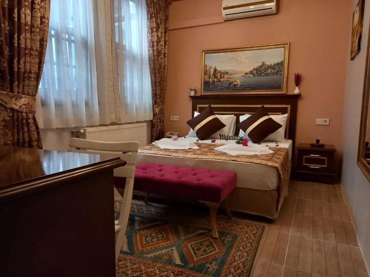 Image 2 of Emirhan Hotel, Sultanahmet