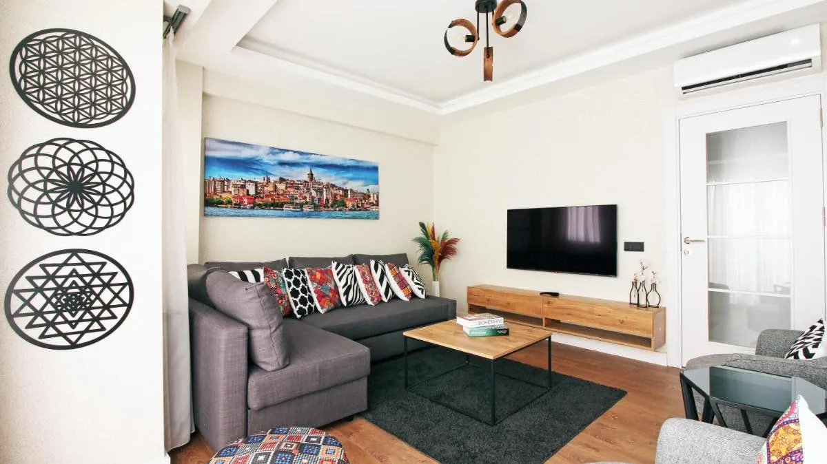 Image 3 of Excellent Apartments Fatih