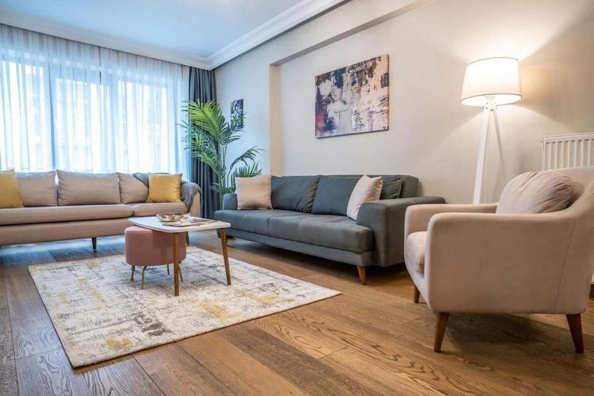 Image 2 of Full Apartment Near Osmanbey Metro Nianta