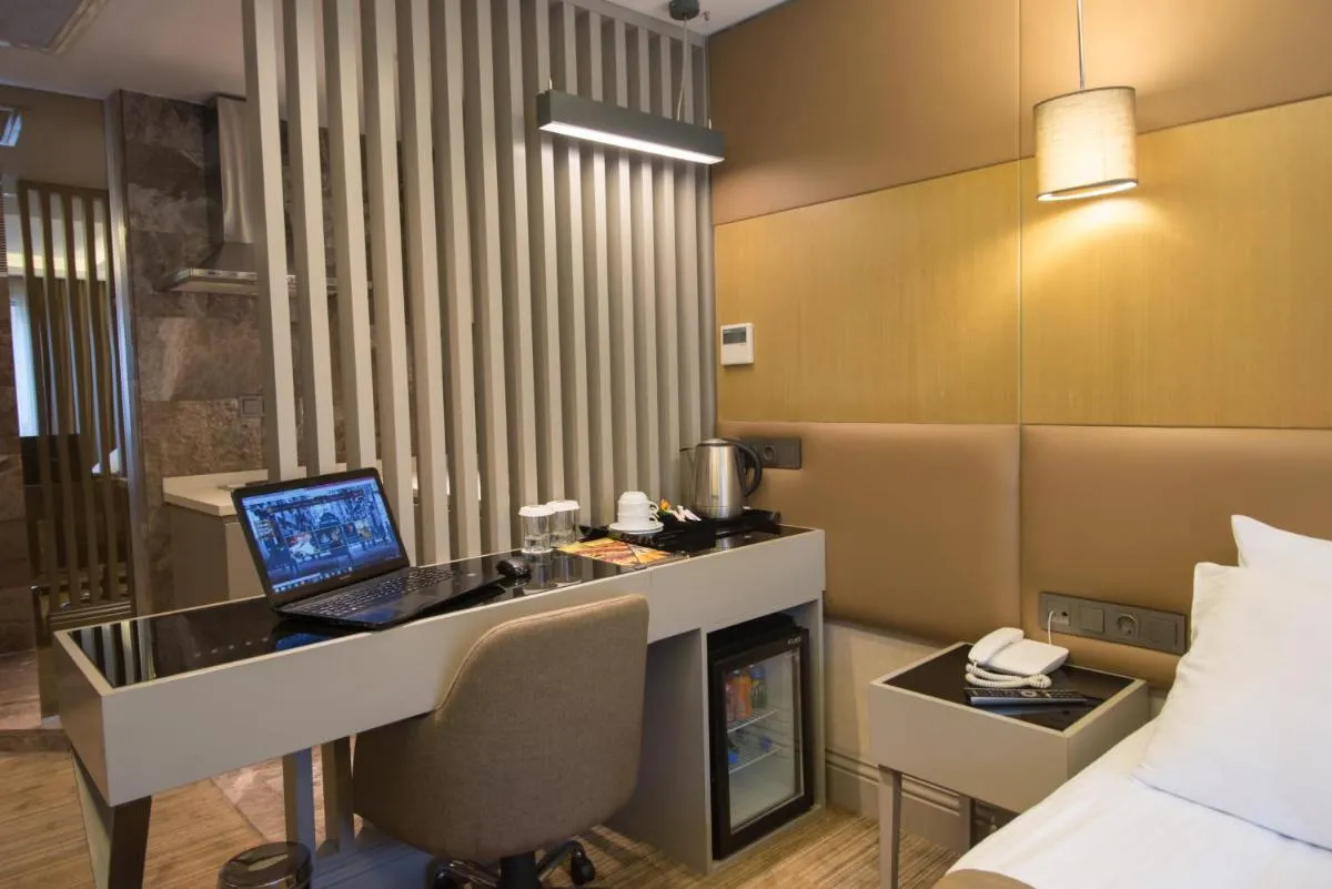 Image 5 of GK Regency Suites Hotel