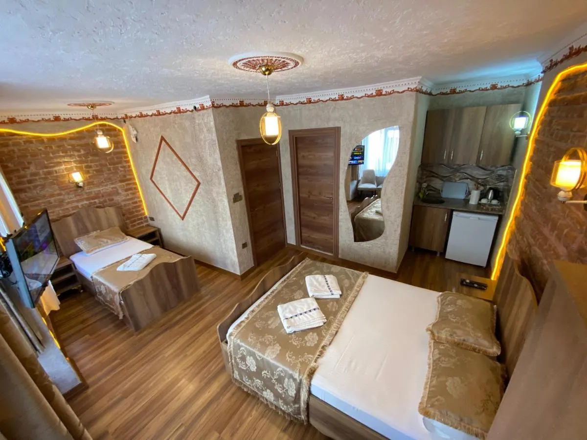 Image 4 of GOLDEN ARROW OLD CİTY HOTEL