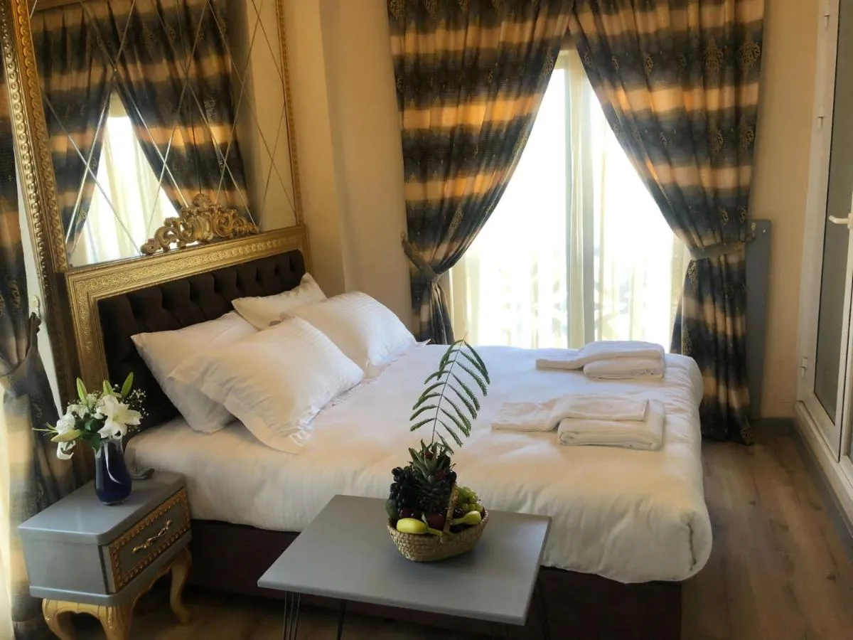 Image 1 of GOLDEN HİLL HOTEL DOWNTOWN