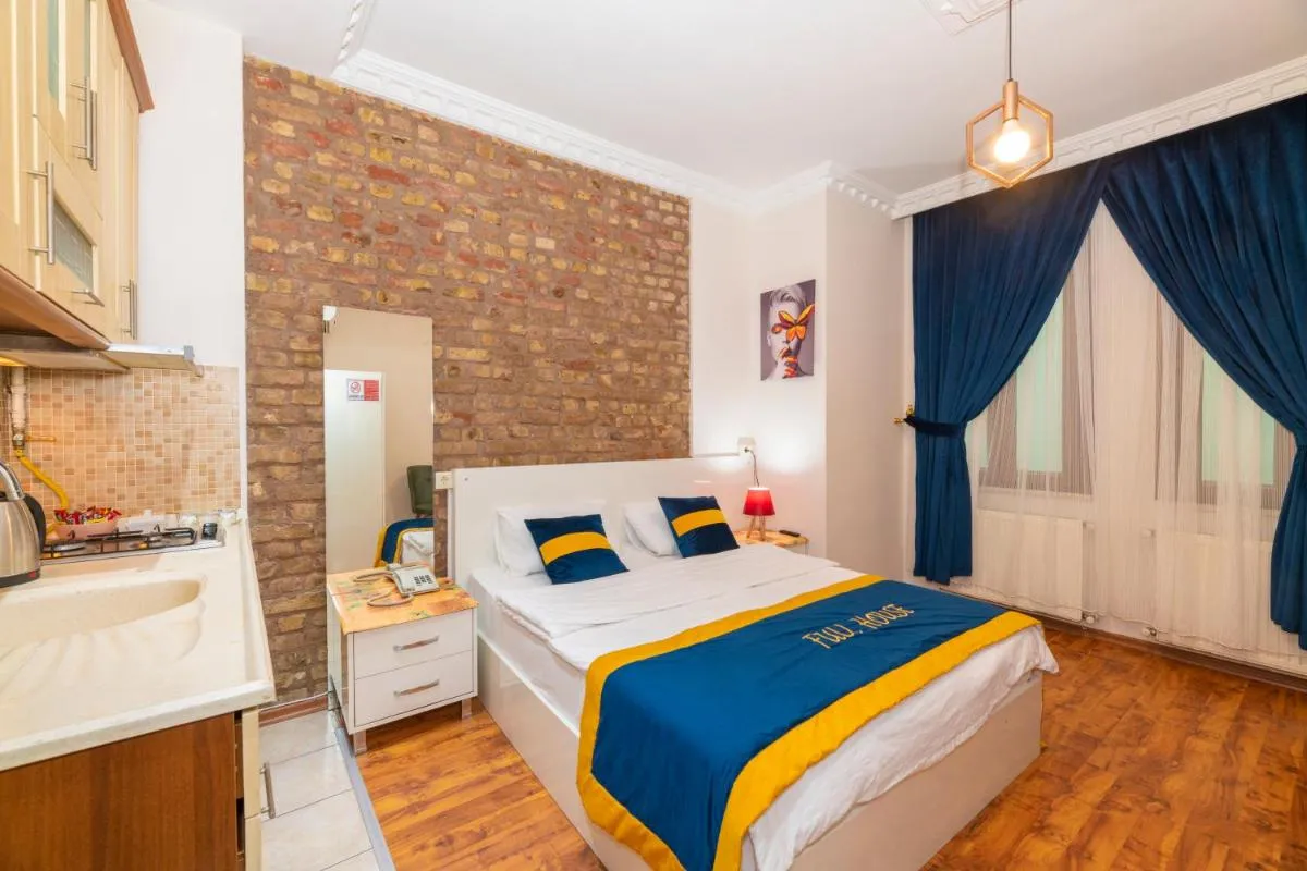 Image 4 of GRAND OPERA HOTEL