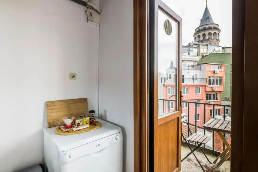 Image 5 of Galata Tower Modern Apartment Balcony Beautiful View