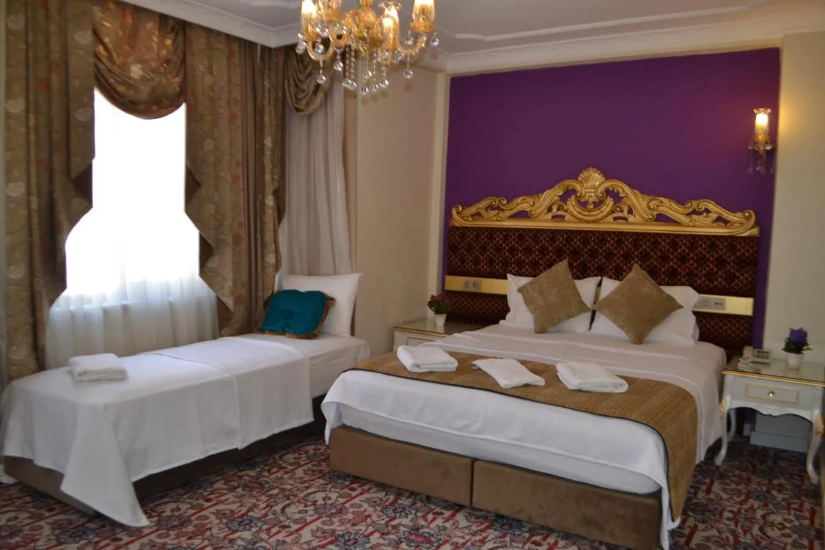 Image 4 of Galatower Hotel