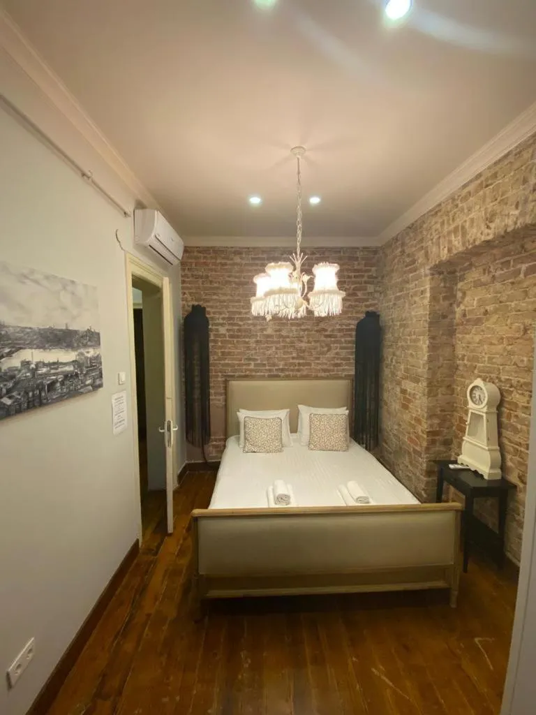 Image 5 of Ganbaru Tours – Flats in Galata