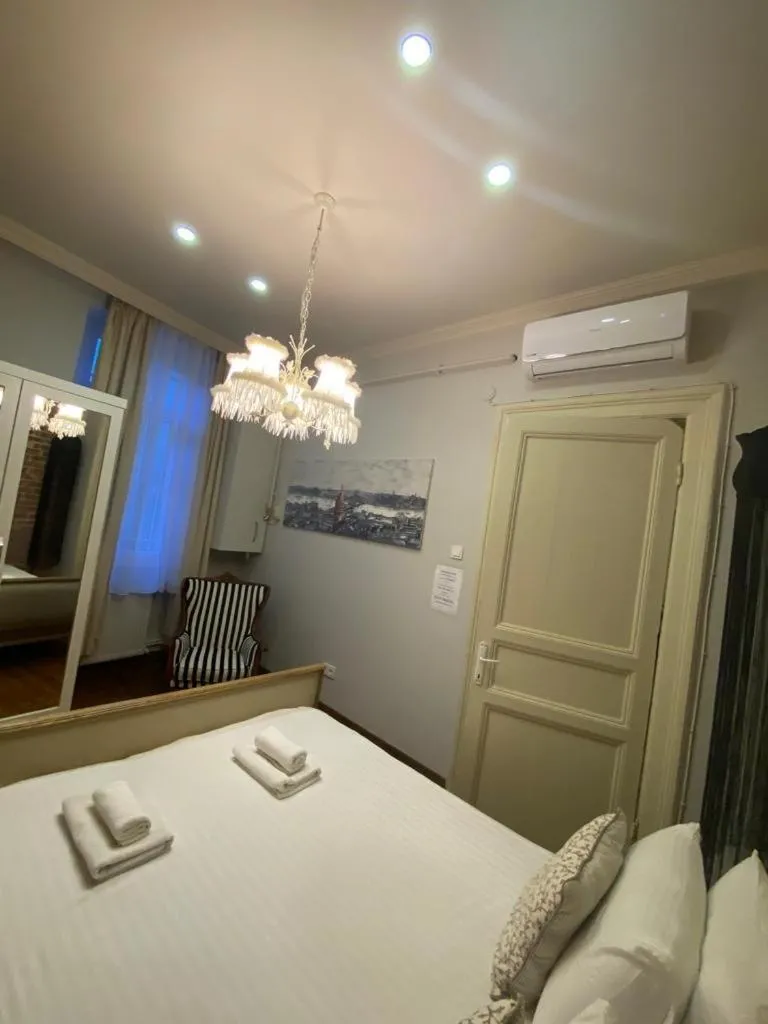 Image 4 of Ganbaru Tours – Flats in Galata