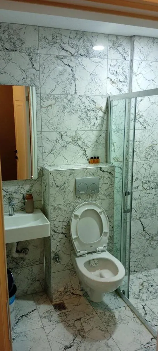 Image 5 of Gökotta Suite