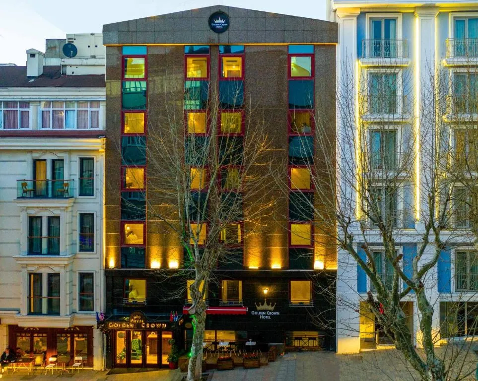 Image of Golden Crown Hotel