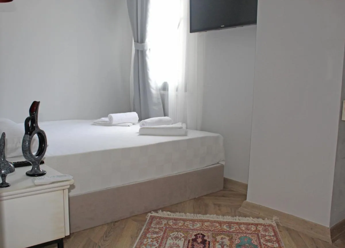Image 1 of Good Night Hotel Istanbul