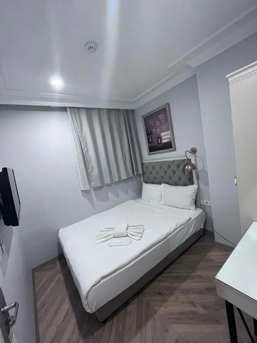 Image 3 of Good Night Hotel Istanbul