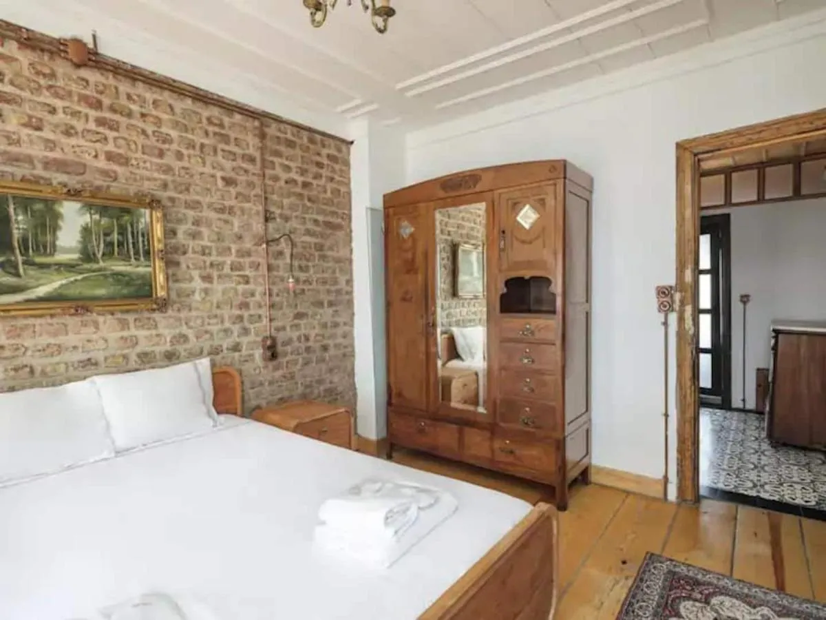Image 5 of Gorgeous Rustic Balat 4bed2bath Home! #363