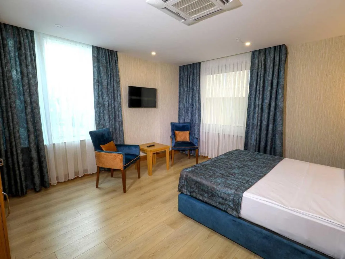 Image 5 of Grand Elmira Suites