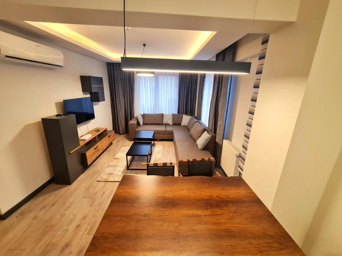 Image 2 of Halij suite