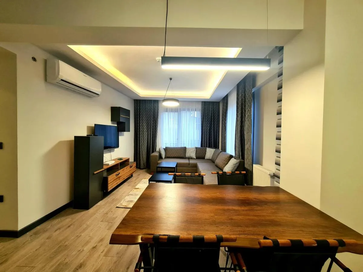 Image 3 of Halij suite