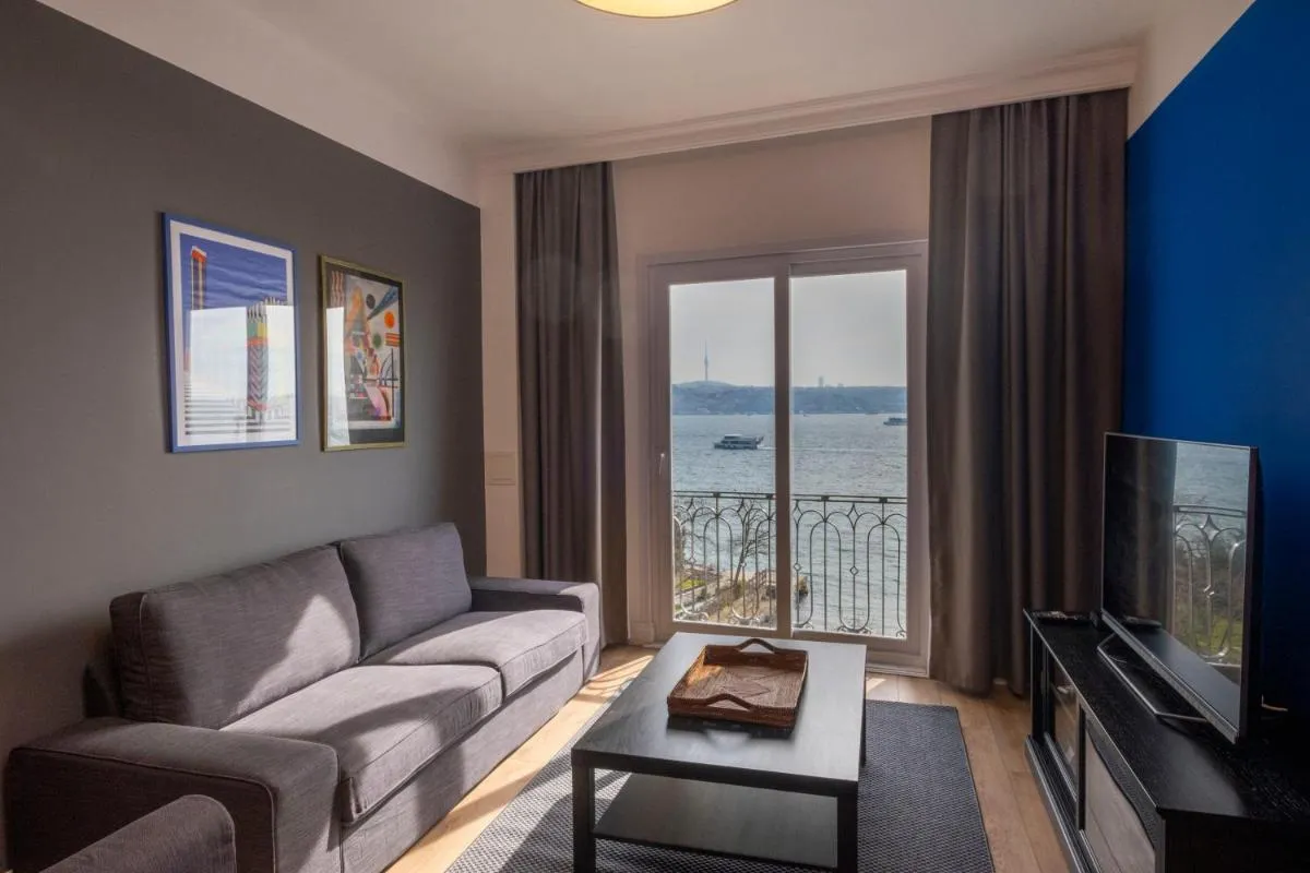 Image 3 of Hip Waterfront Apt with a Striking View